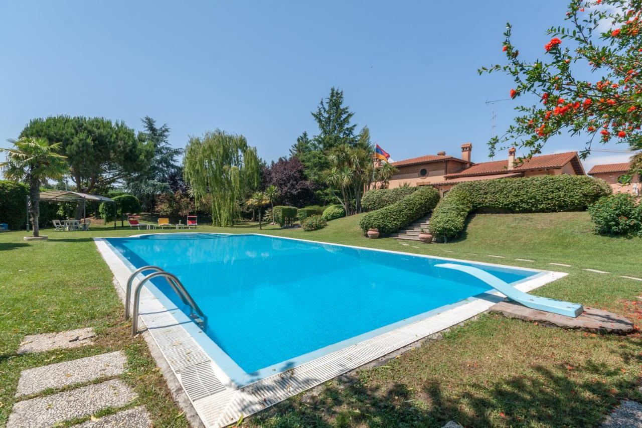 Relais Villaggio Azzurro ローマ エクステリア 写真