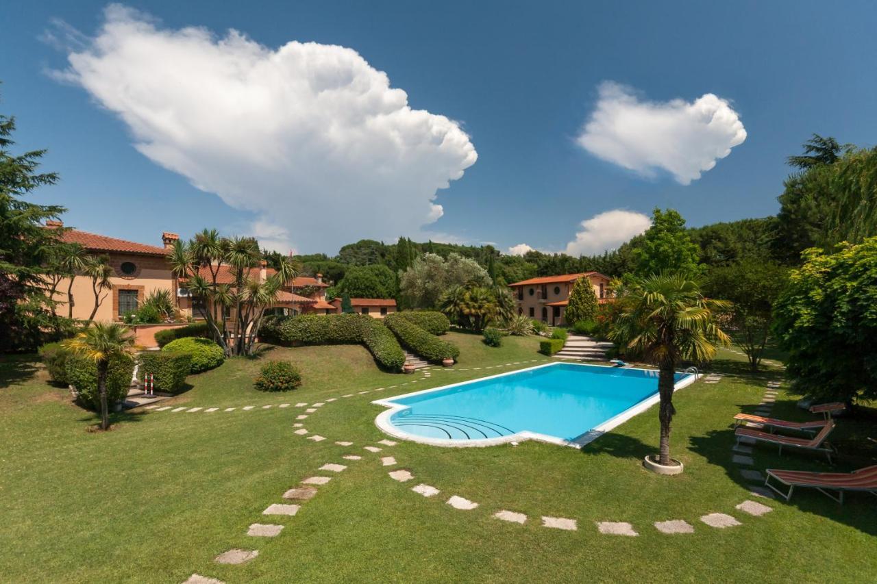 Relais Villaggio Azzurro ローマ エクステリア 写真