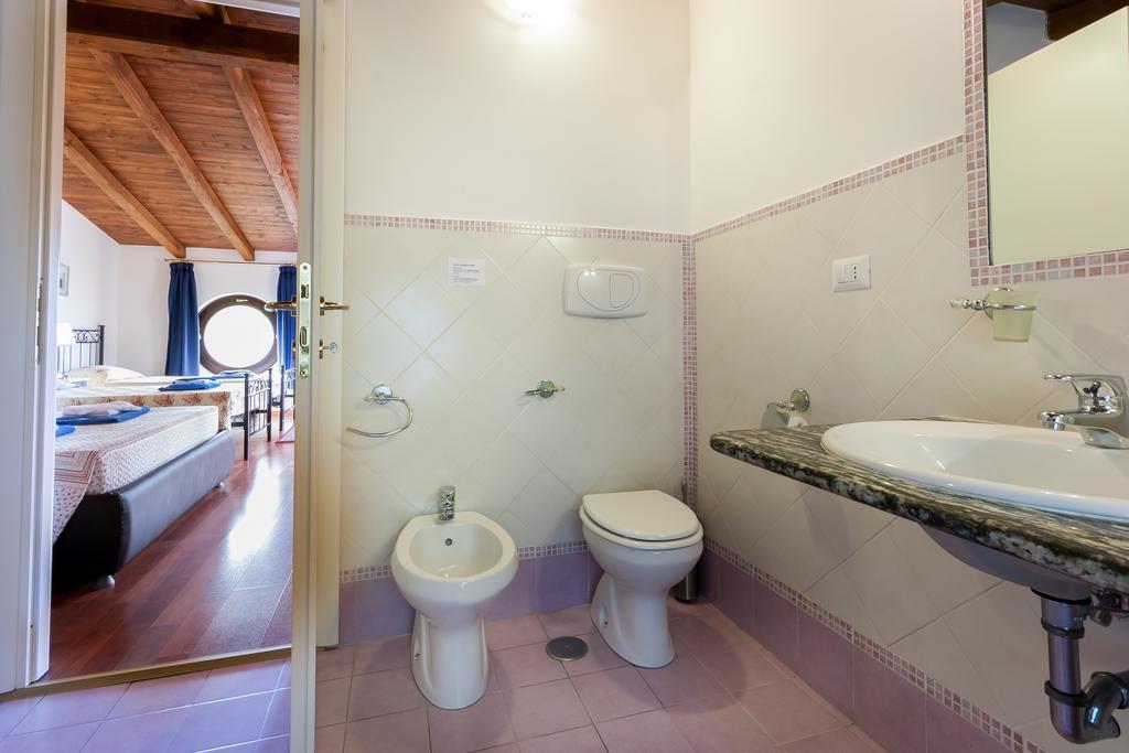 Relais Villaggio Azzurro ローマ 部屋 写真