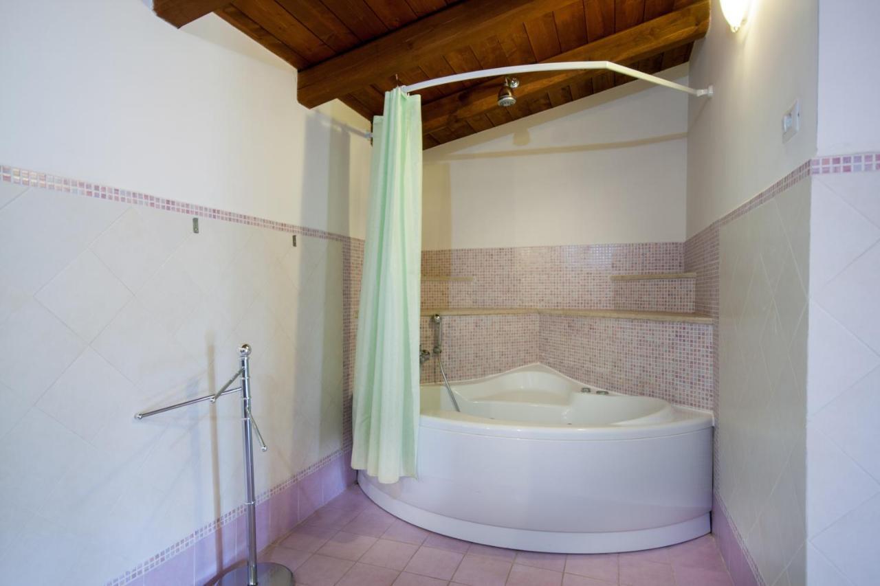 Relais Villaggio Azzurro ローマ エクステリア 写真