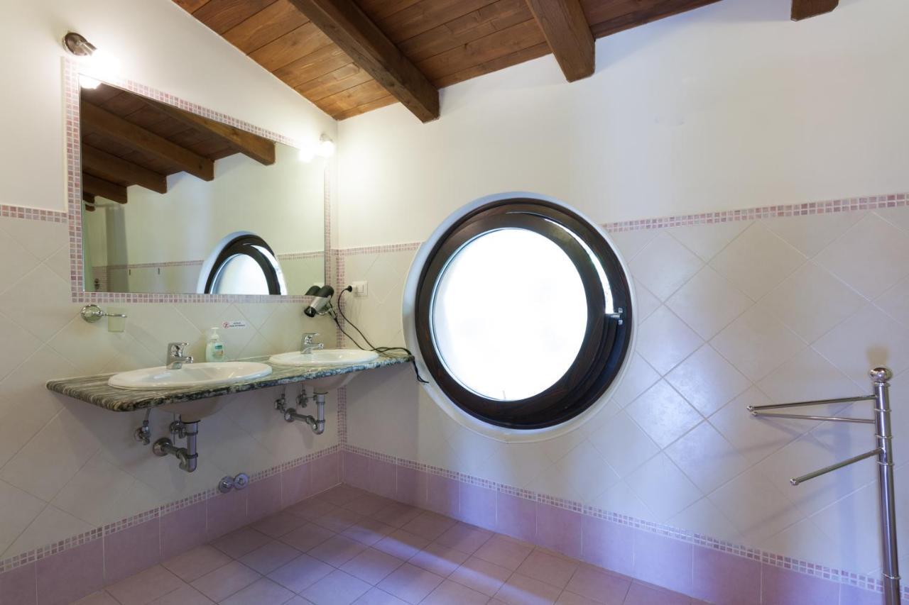 Relais Villaggio Azzurro ローマ エクステリア 写真